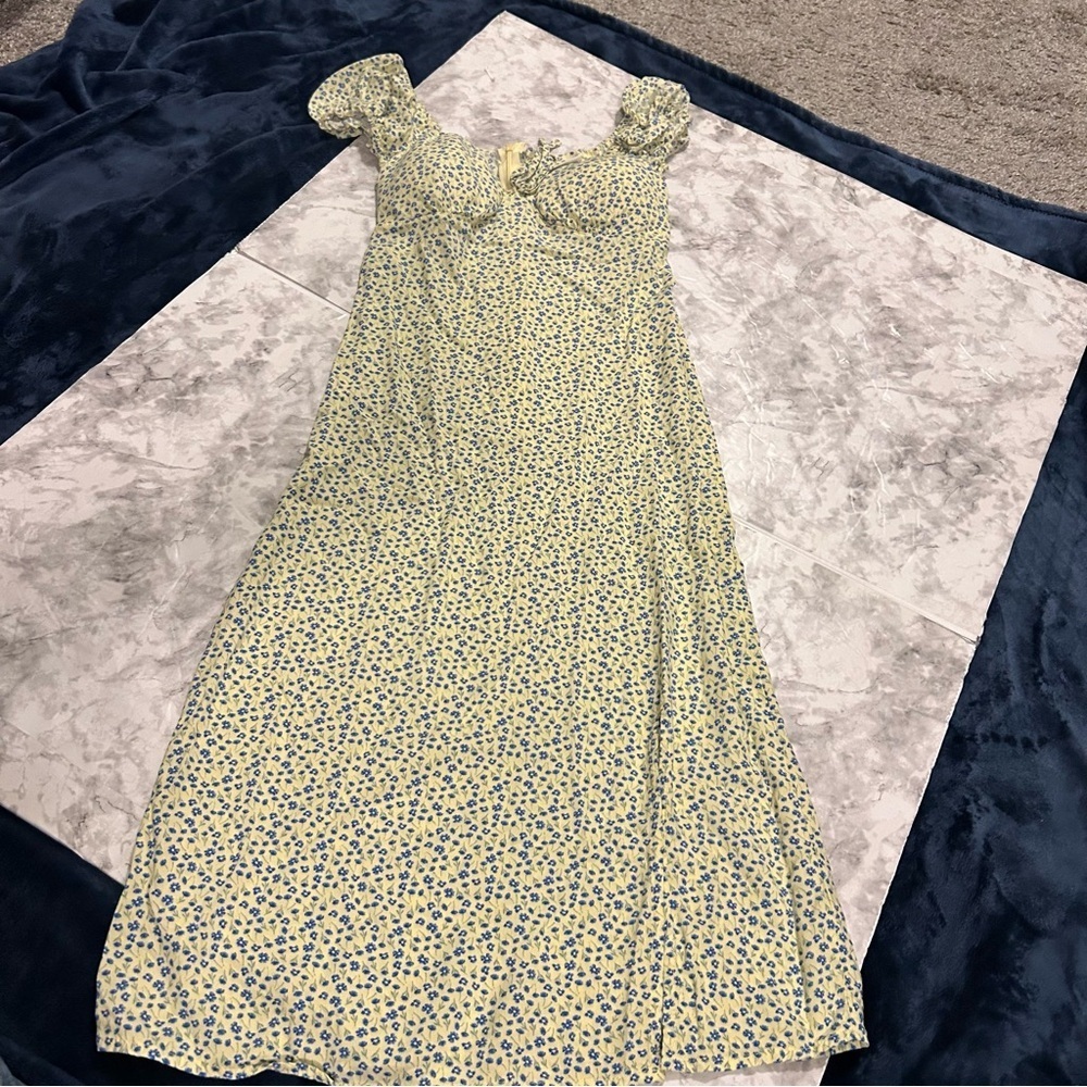 No Boundaries Yellow Blue Flowers Knee Length Peasant Cottage Core Dress Size 00
